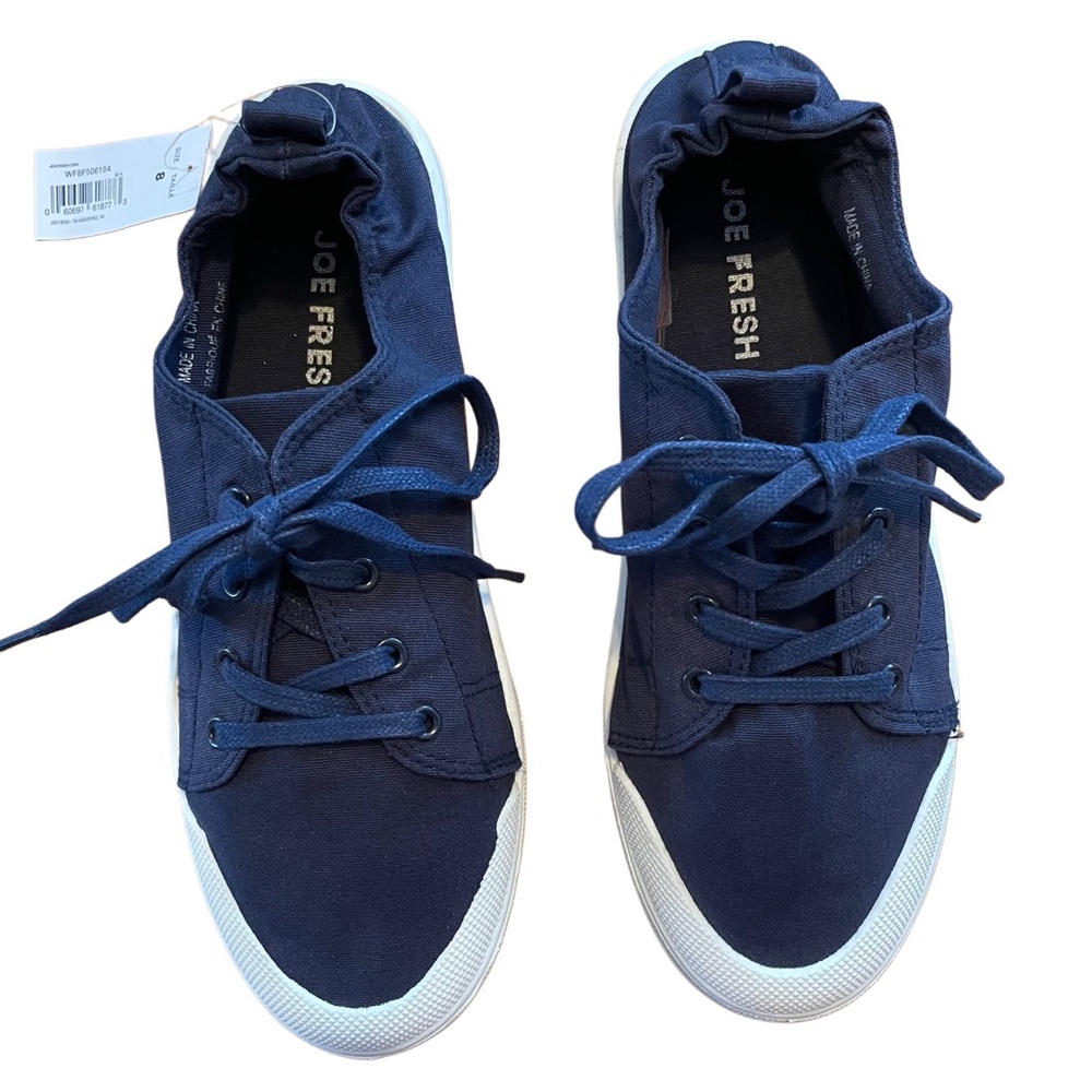 NWT Joe Fresh Navy Blue Size 8 Canvas Sneakers